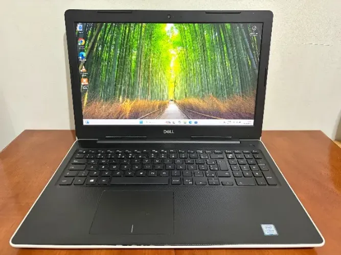 Notebook Dell i5 8°Geração, 8gb Ram, SSD 240gb