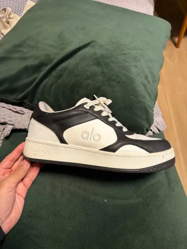 Tênis Alo Branco com preto 40