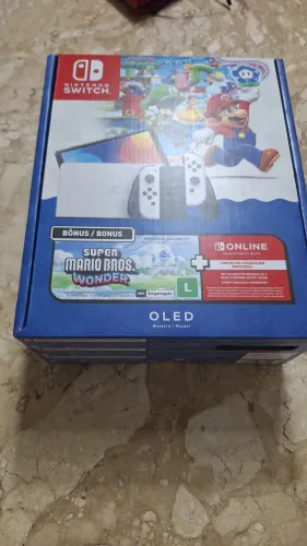 (Lacrado) Nintendo Switch + Mario + 3 Meses Nintendo Online