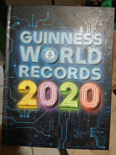 Livro guinness Word Records em boas condições 