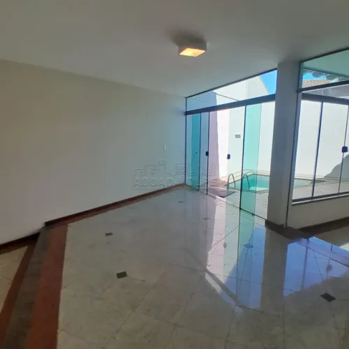 Casa com 4 Suítes, Piscina e Espaço Gourmet à Venda ou Locação - Jardim Estoril IV