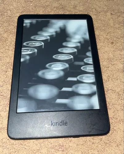 Kindle 11ª Geração 16gb  Amazon Preto