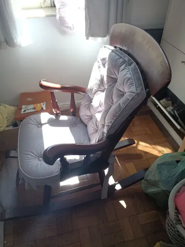 Cadeira de Balanço excelente qualidade
