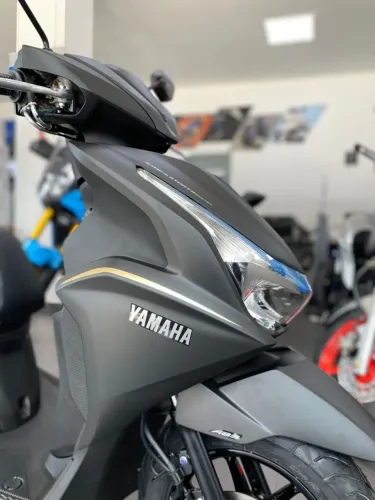 FLUO 26/27 - Alexandre Yamaha