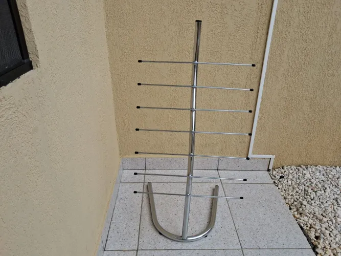 Porta revistas inox cromado OTIMO ESTADO ACEITO OFERTA