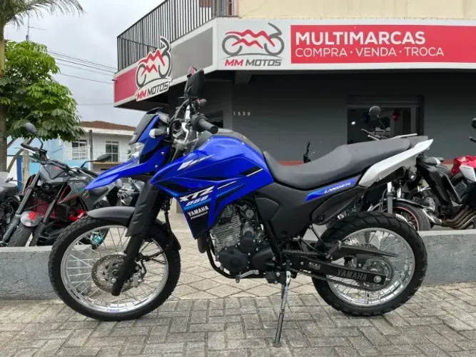 YAMAHA / XTZ 250 LANDER ABS - 2023 - Taxa 0,99 A/M até 21x no Cartão