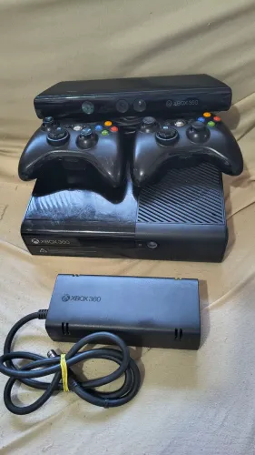 Xbox 360 super slim