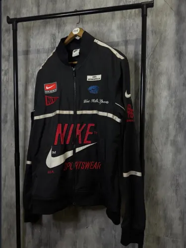 Nike Bomber