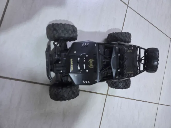 Carrinho de controle remoto