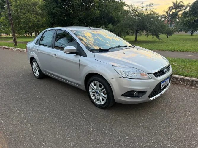 Ford Focus Sedan 2.0 16v/2.0 16V Flex 4P Aut. 2012