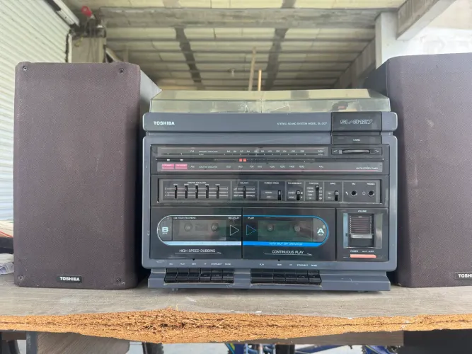 Toca discos original Toshiba 
