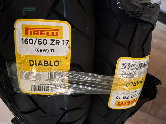 Pneus para moto Pirelli Diablo