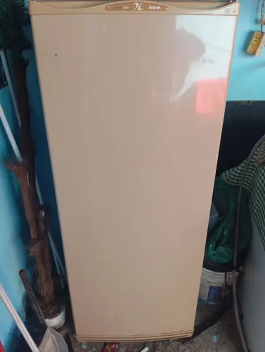 Vende -se um frize vertical 