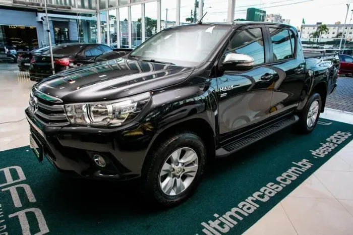 Toyota Hilux CD SRV 4X2 2.7 Flex 16V Aut. 2017