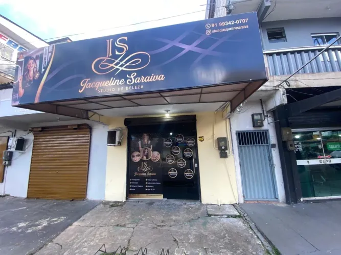 Precisa ser manicure? cabeleireiro 