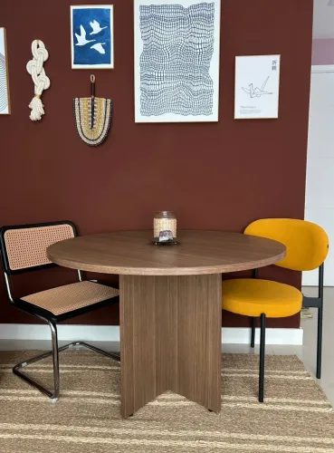 CONJUNTO DE MESA + 2 CADEIRAS