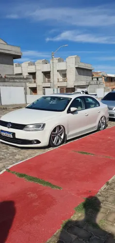Volkswagen Jetta Comfortline 2.0 T.flex 8V 4P Tipt. 2013