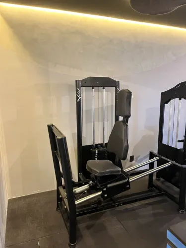 EQUIPAMENTOS DE MUSCULAÇÃO PROFISSIONAL Á VENDA