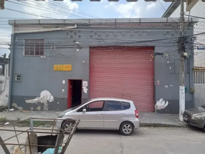 Vende-se excelente galpão em Vilar dos Teles