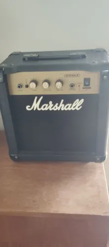 Amplificador Marshall G10Mk.II