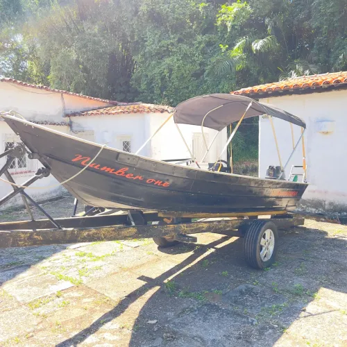 Lancha de alumínio 
