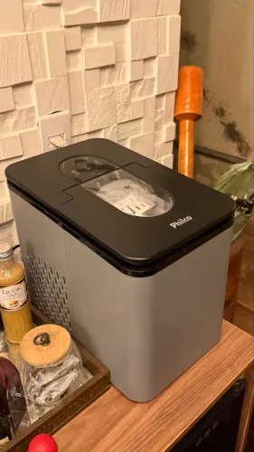 Máquina de fazer gelo