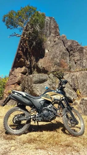 Moto impecável !