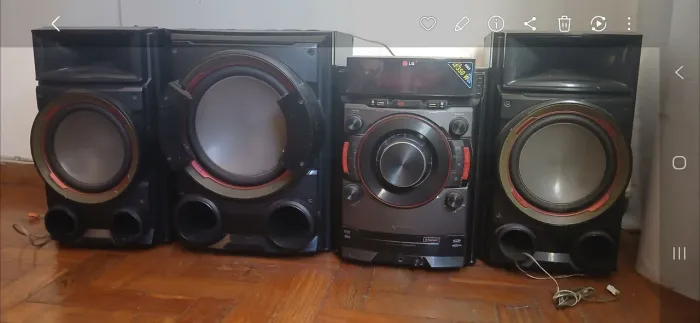 Vendo aparelho de som LG modelo RWS 1350W