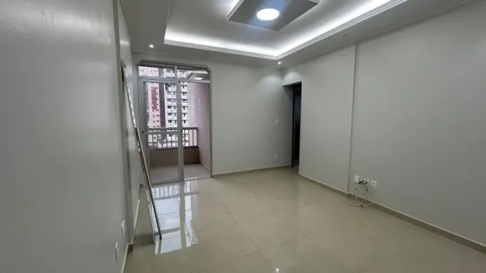 Vende-se apartamento Edifício Veneza