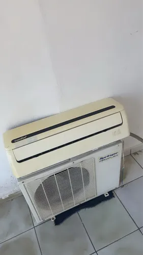 Ar condicionado 