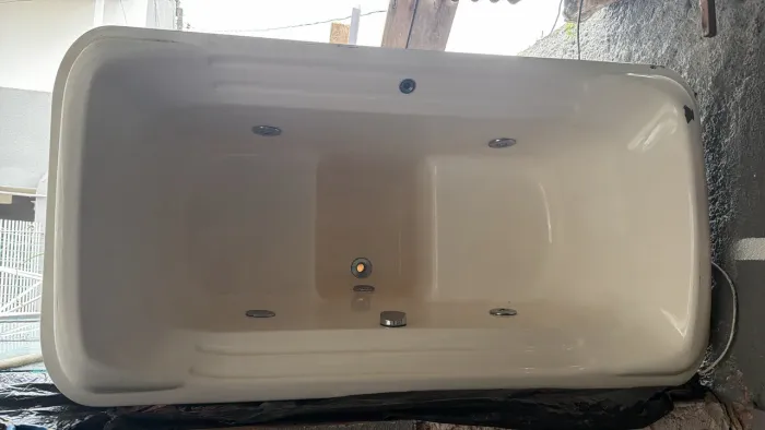 Banheira ofurô completa com motor e aquecedor
