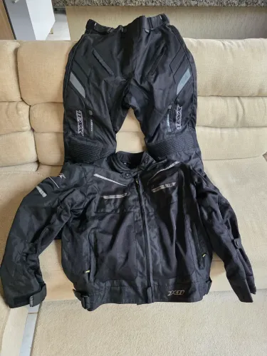 Kit roupa para moto esportiva (X11) nova 