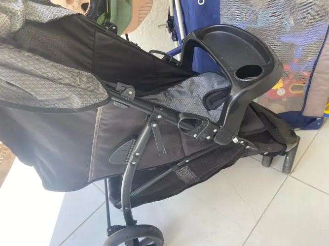 Carrinho de bebê galzerano