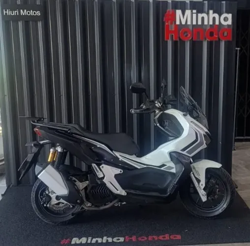 Honda ADV 150 - 2021/2022 - apenas 10330 km rodados