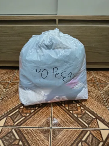Lote Desapego Feminino PP, P e M - 40 Peças (Com Vestido de Madrinha e Conjuntos)