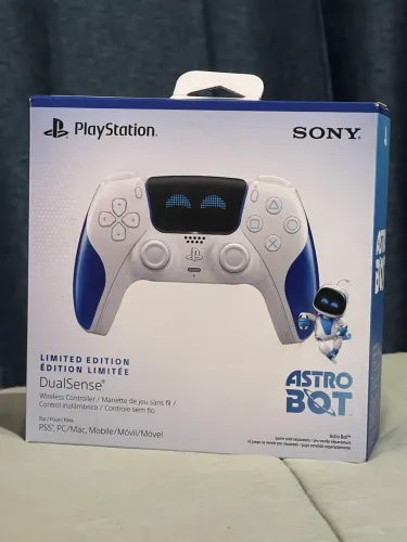 PS5 DualSense Astro Bot Limited Edition - lacrado