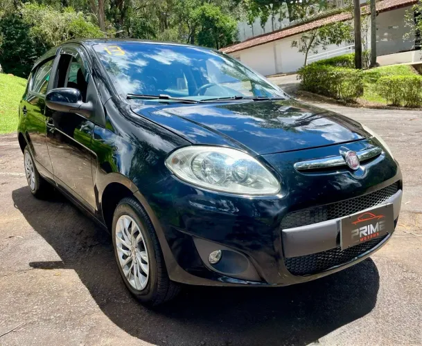 Fiat Palio Attractive 1.0 EVO Fire Flex 8V 5P 2013