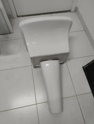 Tanque em cerâmica com coluna excelente estado nunca usado