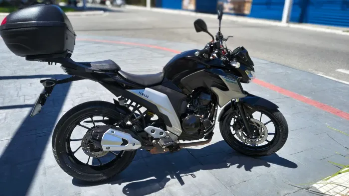 Fazer 250 2021
