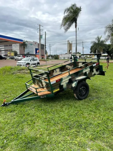Carretinha nova 2.00 x 1.20 com ótimo acabamento - reboque