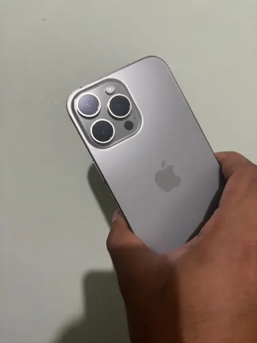 iPhone 16 Pro Max 256GB Seminovo