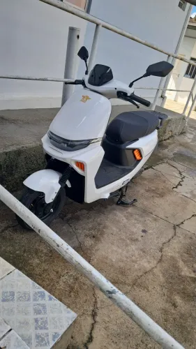 Scooter elétrica