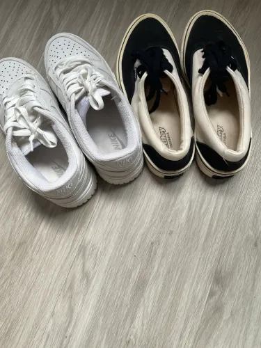 2 tênis em excelente estado (Nike e Redley)