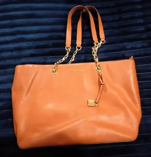 Bolsa Michael Kors em Couro