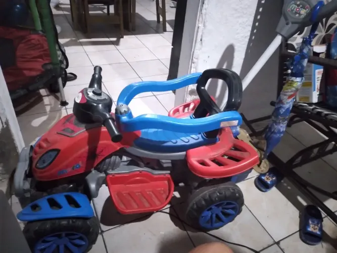 Vendo carro de bebê conservado