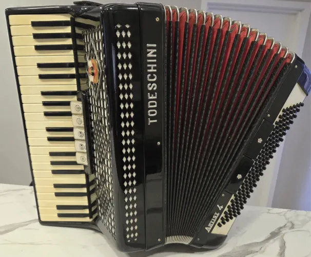 Acordeon Todeschini artist