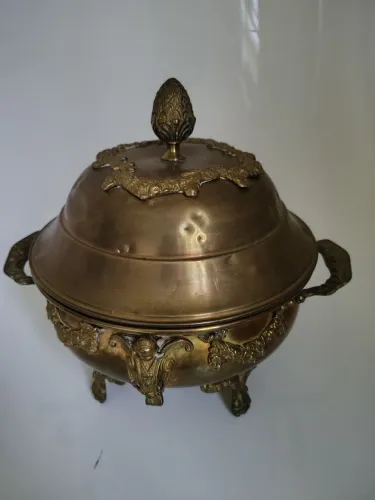 Sopeira em Latão Antiga