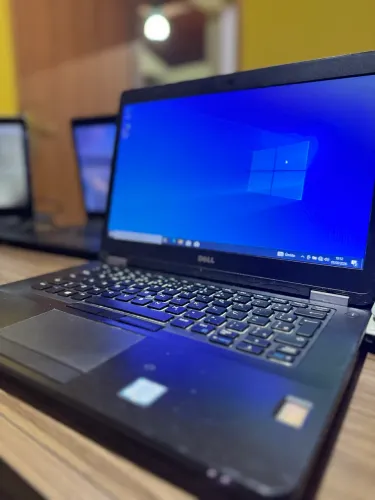 Dell Latitude 5470 i5-6300 16RAM 222SSD