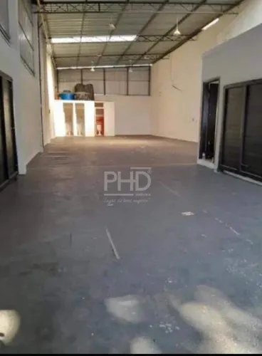 Galpão de 224 m² na Paulicéia - São Bernardo do Campo.