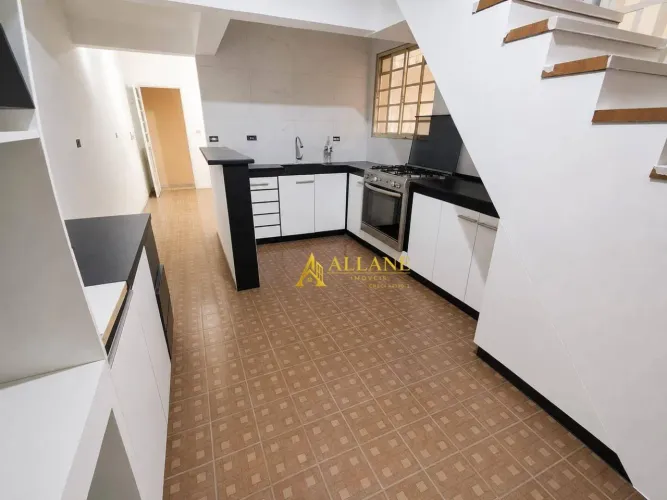Sobrado com 3 dormitórios à venda, 288 m² por R$ 349.990,00 - Vila Barão - Sorocaba/SP